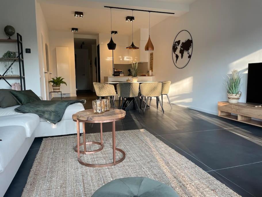 Ostend Chic, Luxe Loftstijl In Oostende Exterior foto